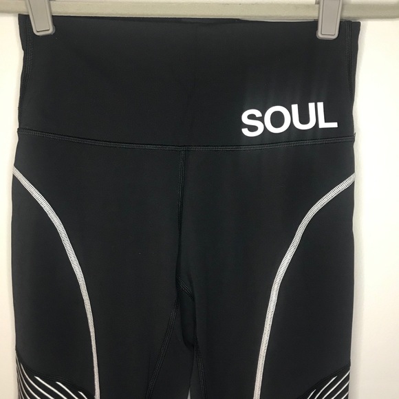 Lululemon x SoulCycle yoga workout pants - Picture 2 of 6